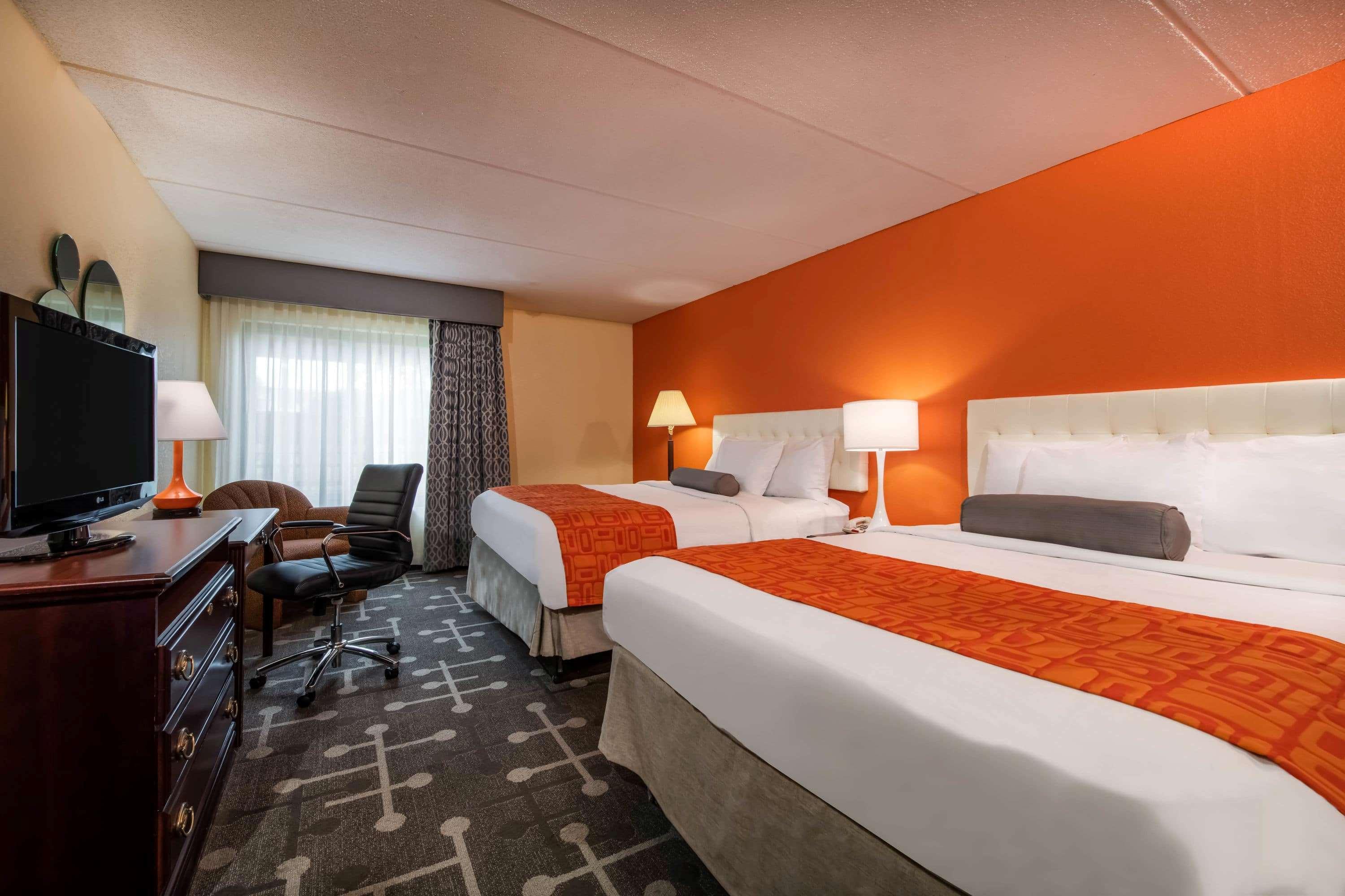 Howard Johnson By Wyndham Saugerties Bagian luar foto