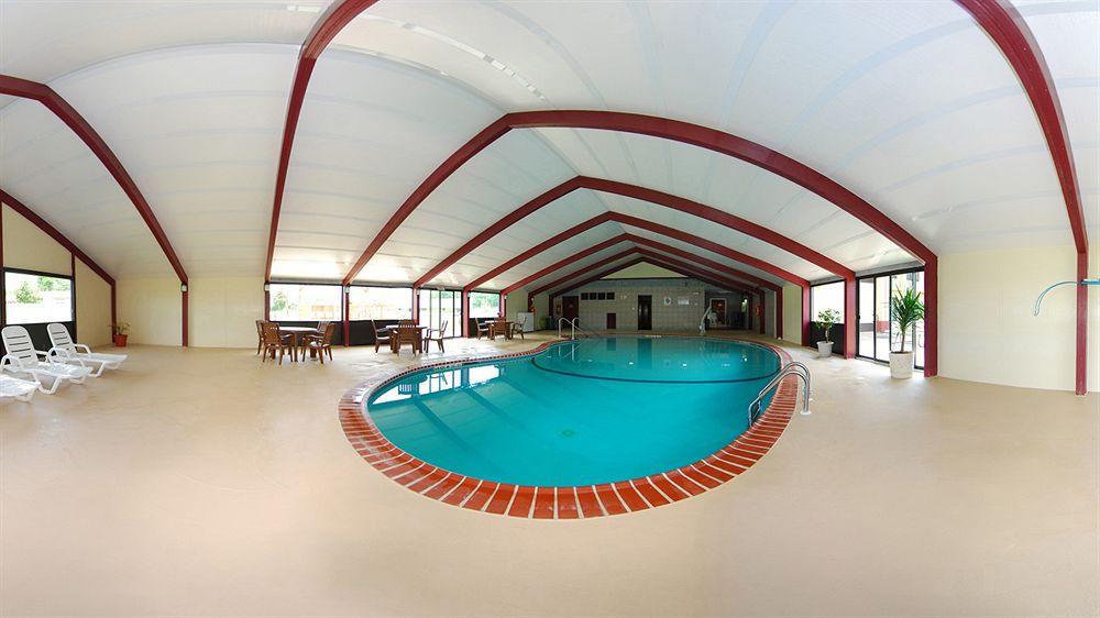 Howard Johnson By Wyndham Saugerties Bagian luar foto
